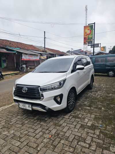 TOYOTA INNOVA REBORN 2.4 G AT