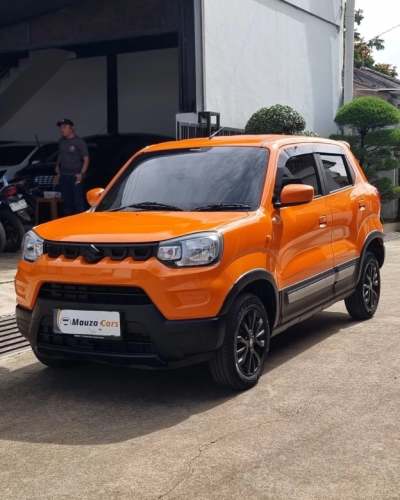 Suzuki S-Presso 1.0 AGS Automatic