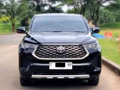 Toyota Kijang Innova Zenix 2.0 V Automatic