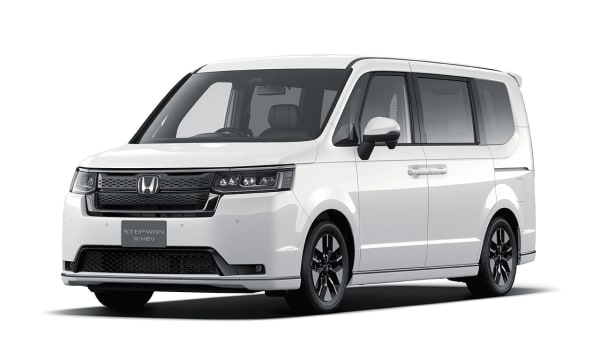 Honda Step WGN, MPV Hybrid Irit dengan Kabin Super Lega
