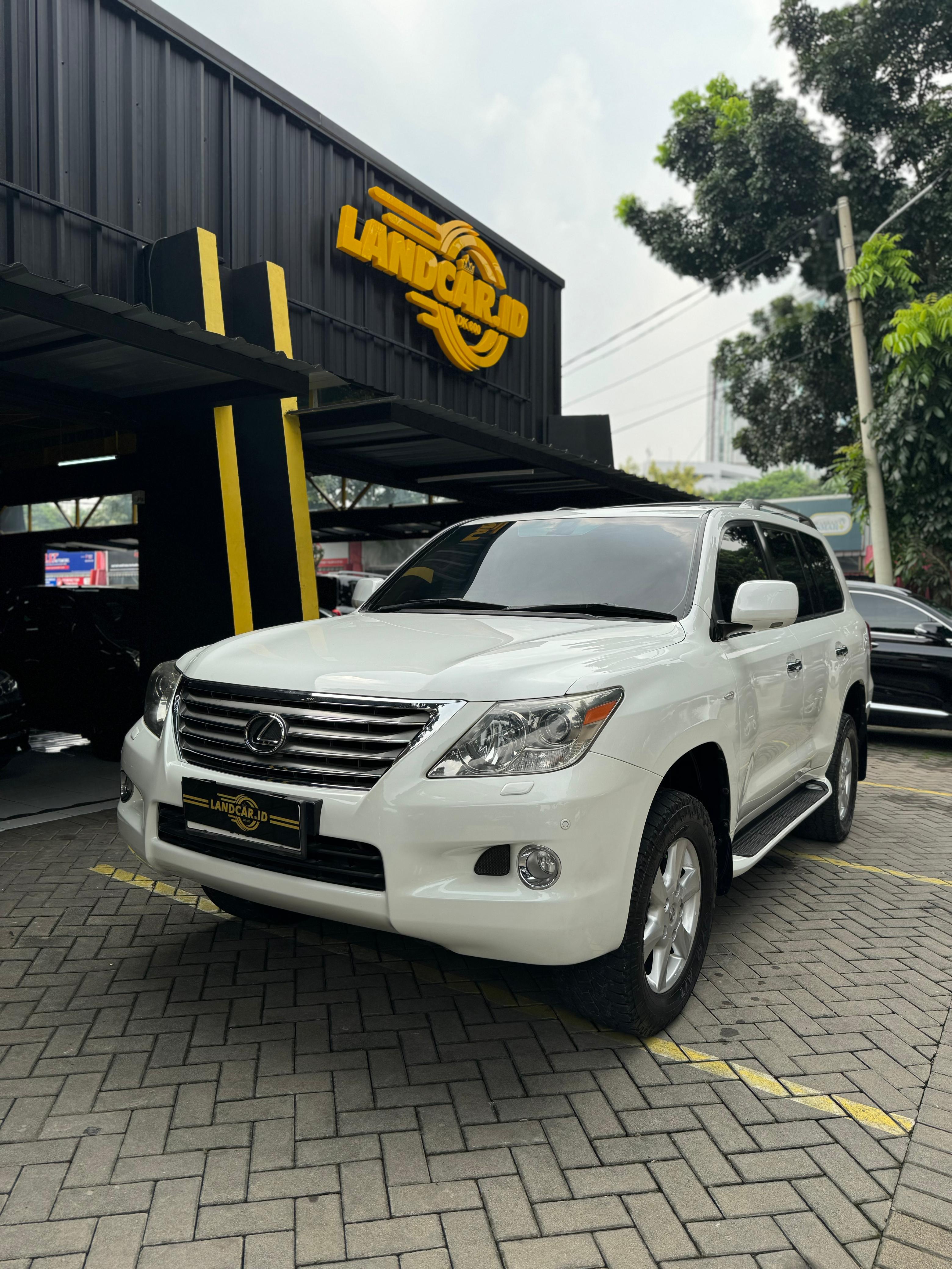 Lexus LX 570