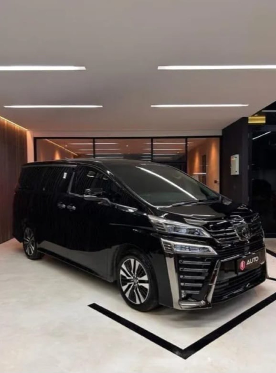 Toyota Vellfire 2.5 G AT