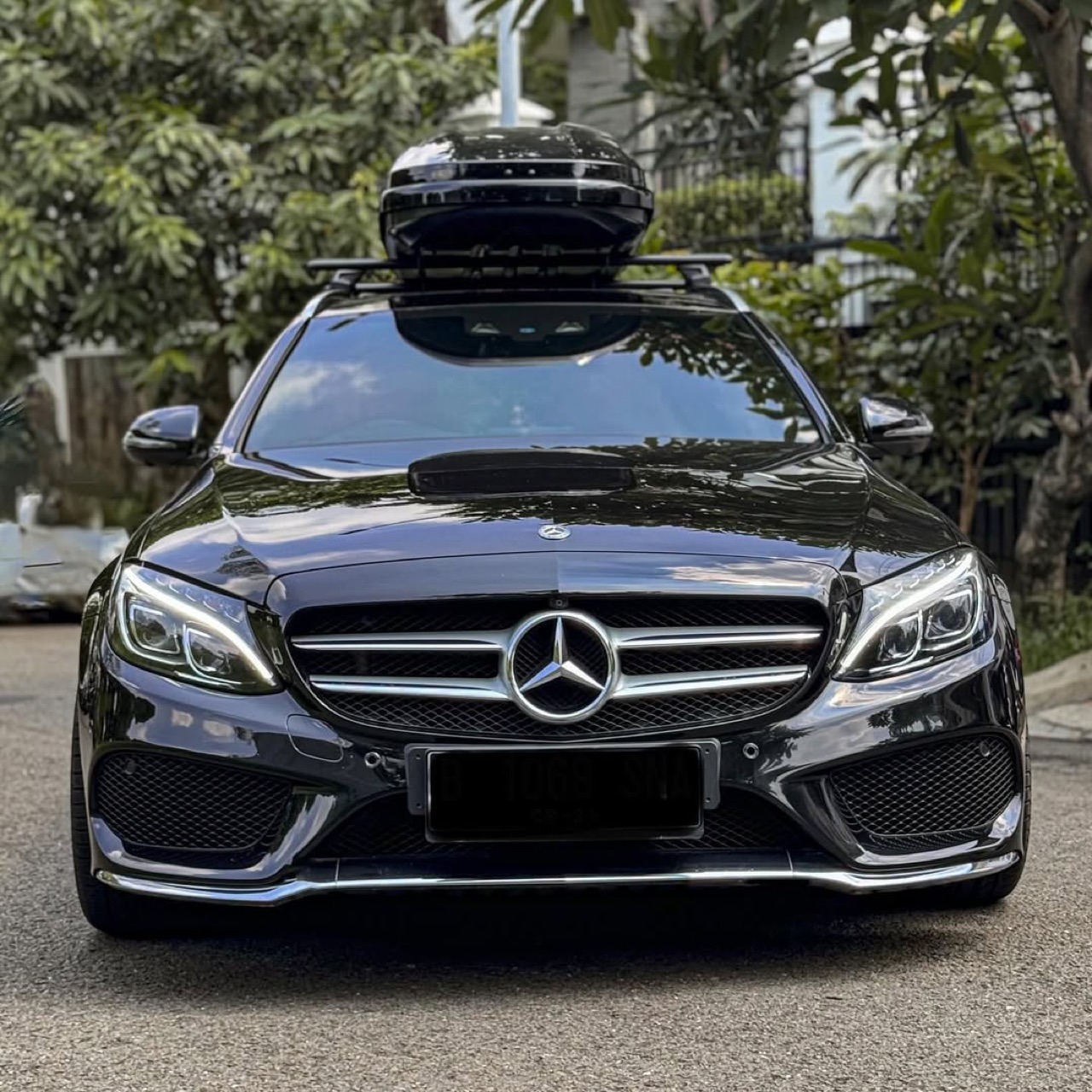 Mercedes Benz C250 Station Wagon 2.0 L 201hp 9 speed Automatic G tronic