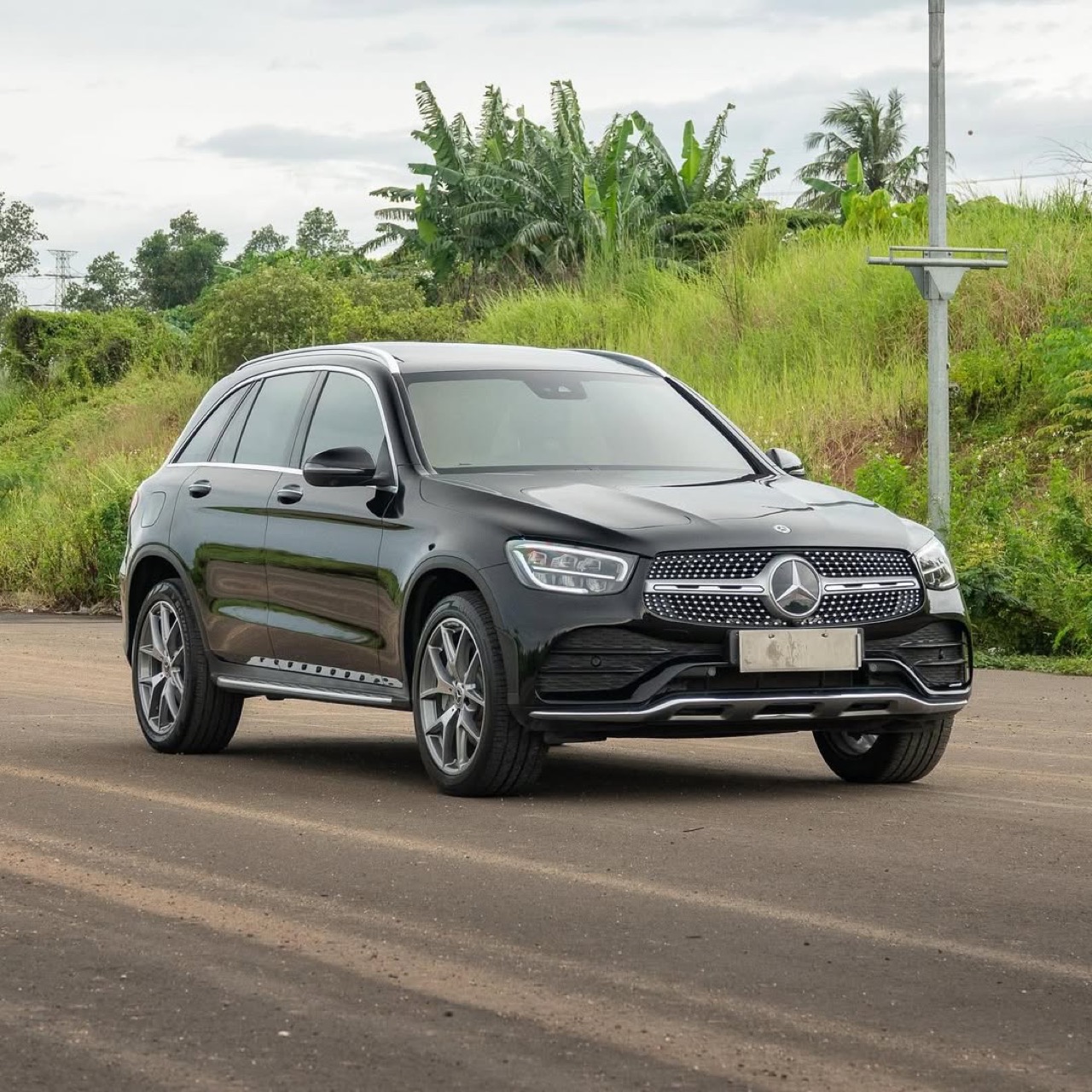 Mercedes-Benz GLC200 AMG Line FL X253