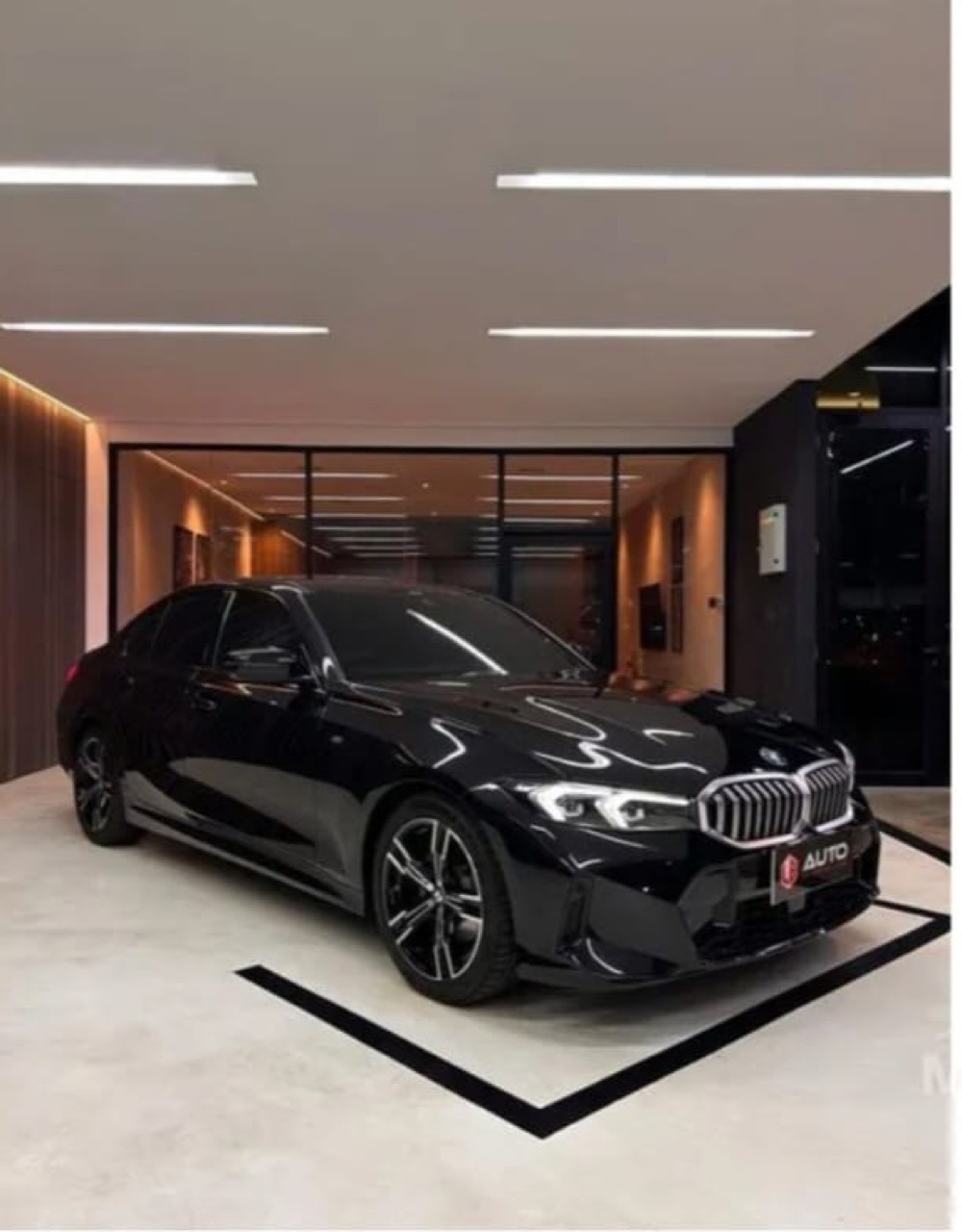 BMW 320i