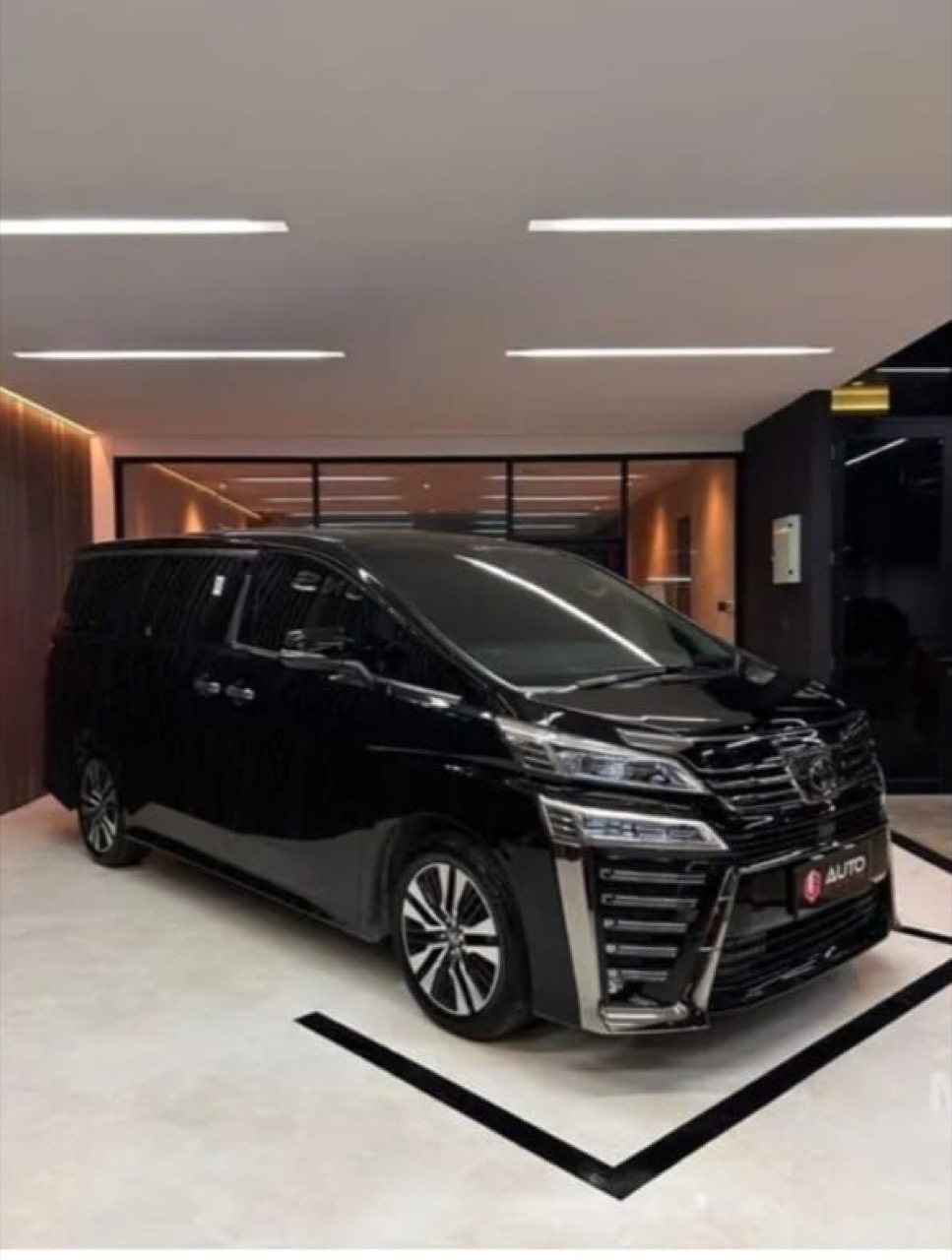 TOYOTA Vellfire 2.5 G AT
