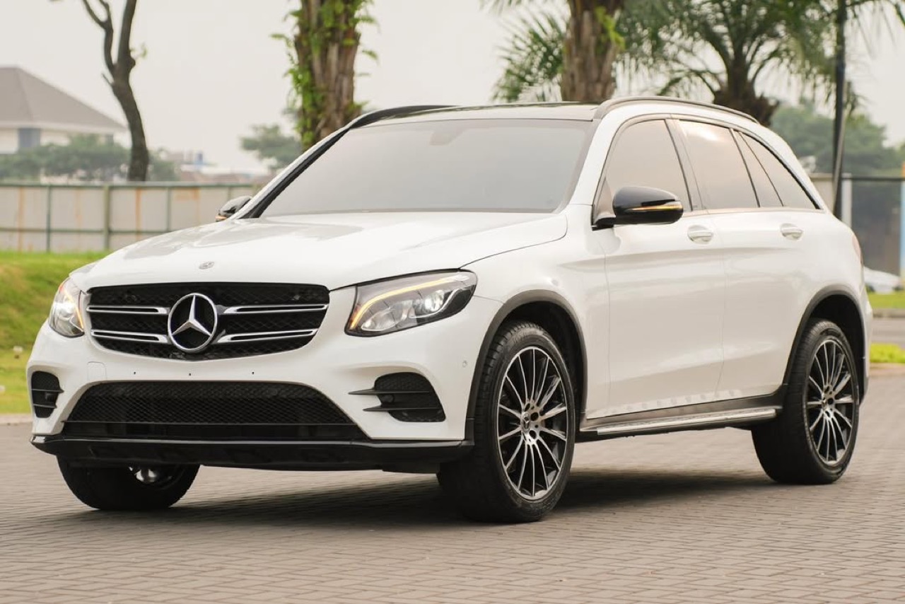 Mercedes Benz GLC200 AMG Night Edition 2019