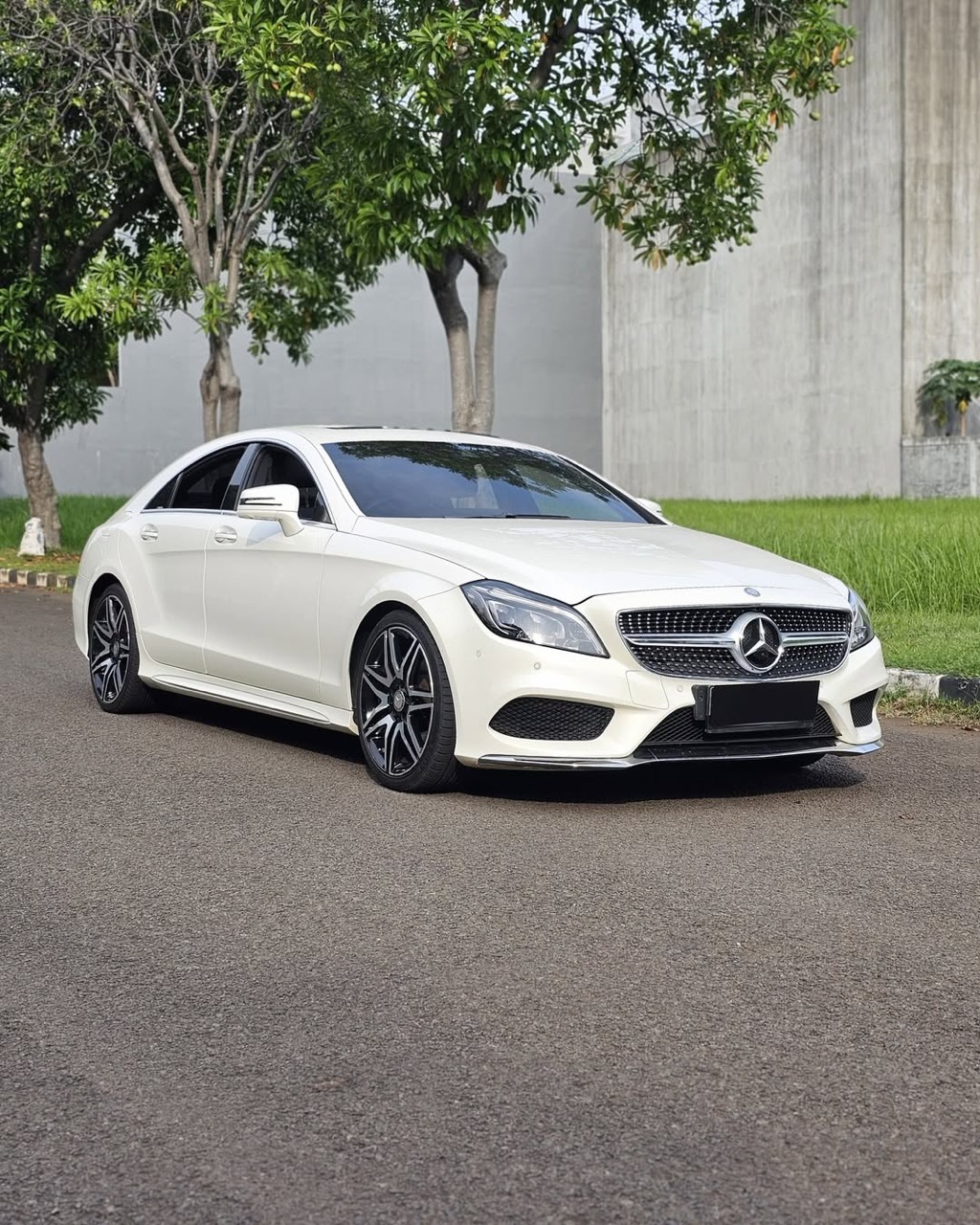 Mercedes Benz CLS400 AMG 2015