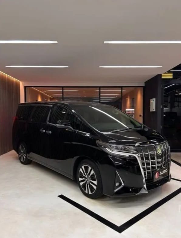 Toyota Alphard 2.5 G AT