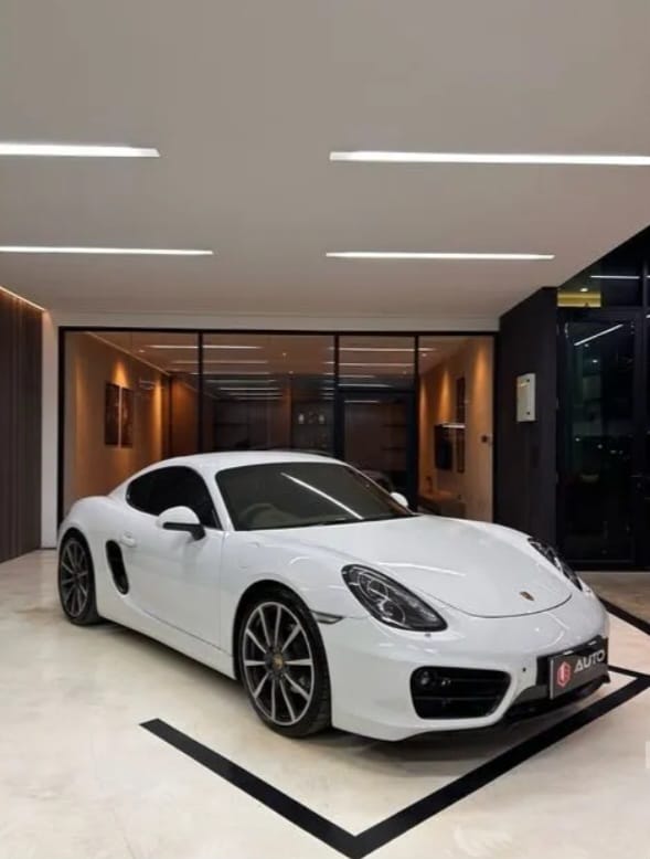 PORSCHE CAYMAN 2.7
