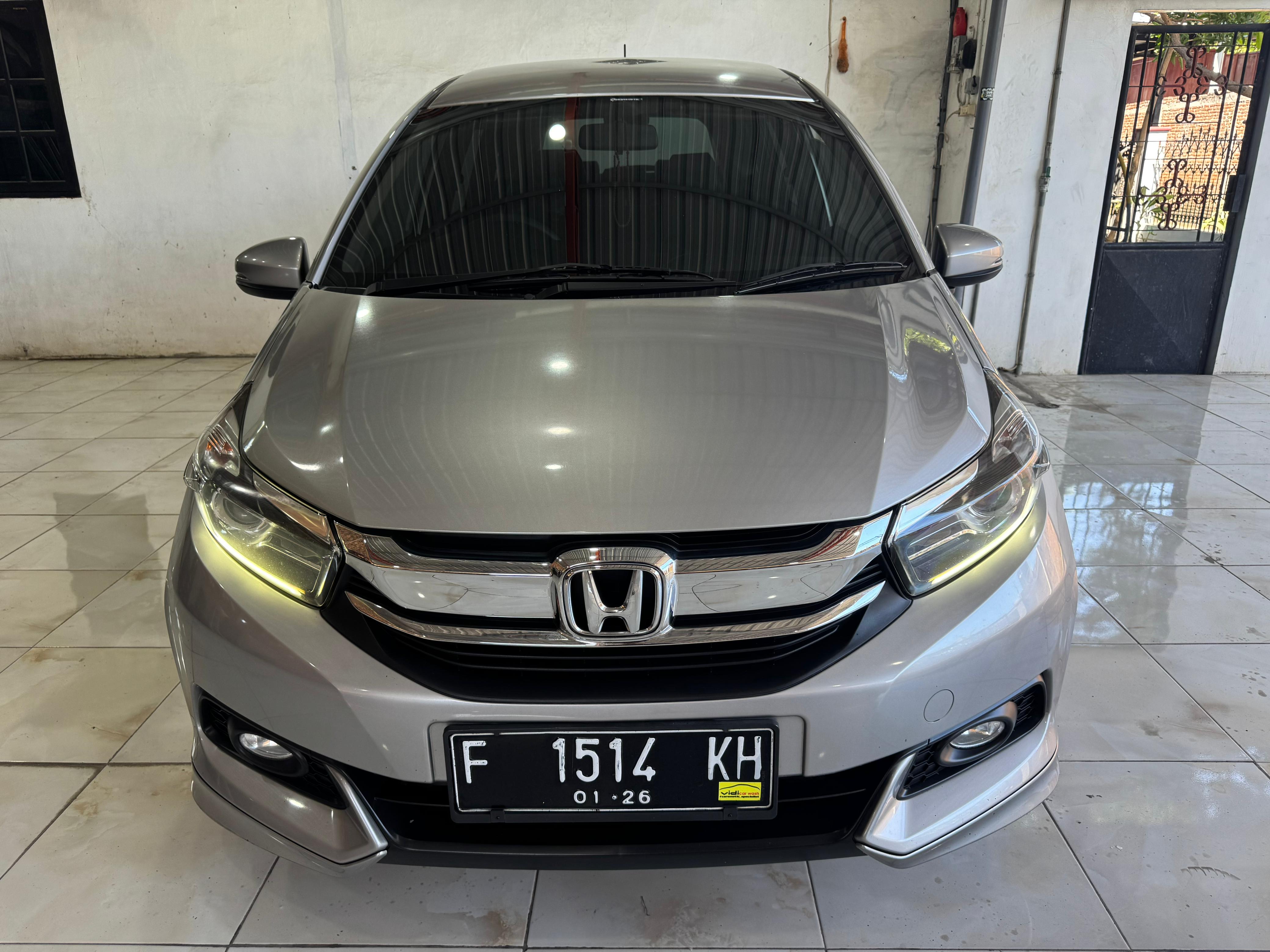 Honda Mobilio E