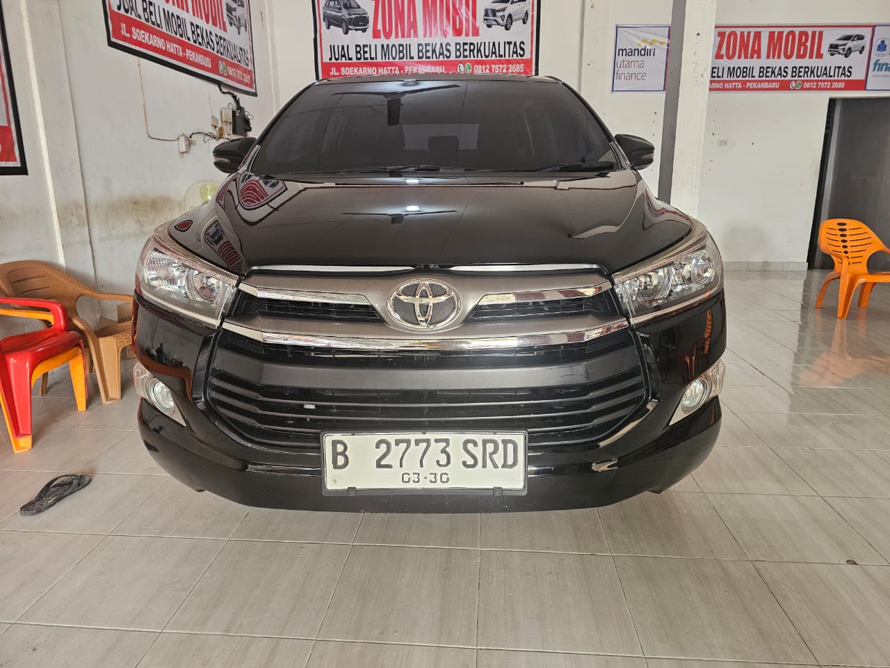 Toyota Innova Reborn MT Solar