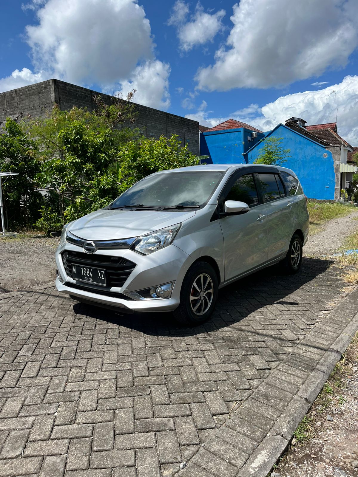 DAIHATSU SIGRA R 1.2 MT