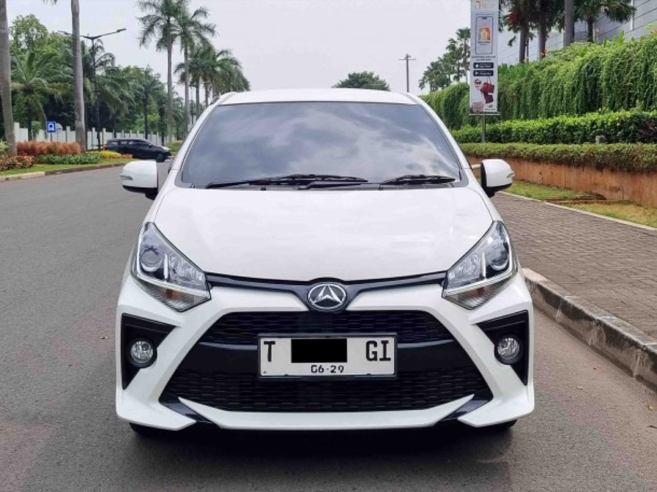 Daihatsu Ayla 1.2 R Manual