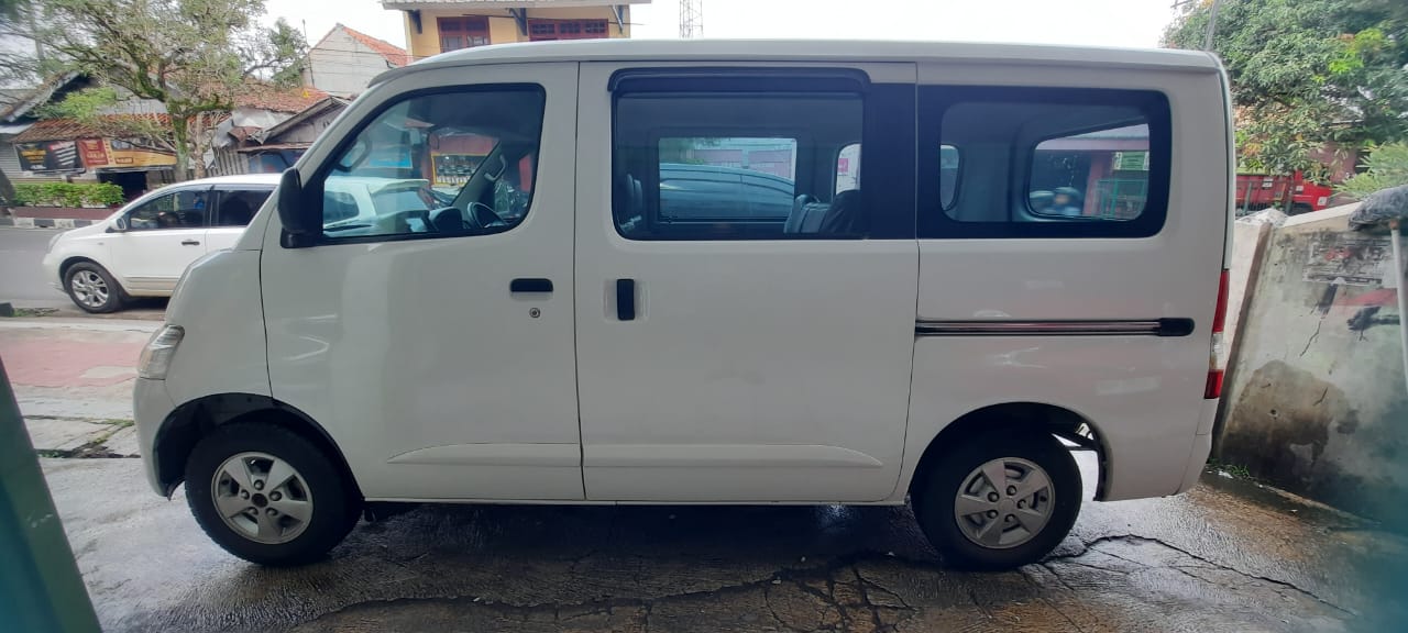 DAIHATSU GRAN MAX D 1.3 MT