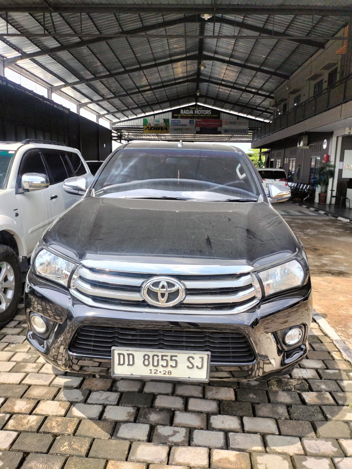 TOYOTA HILUX SC 4X4
