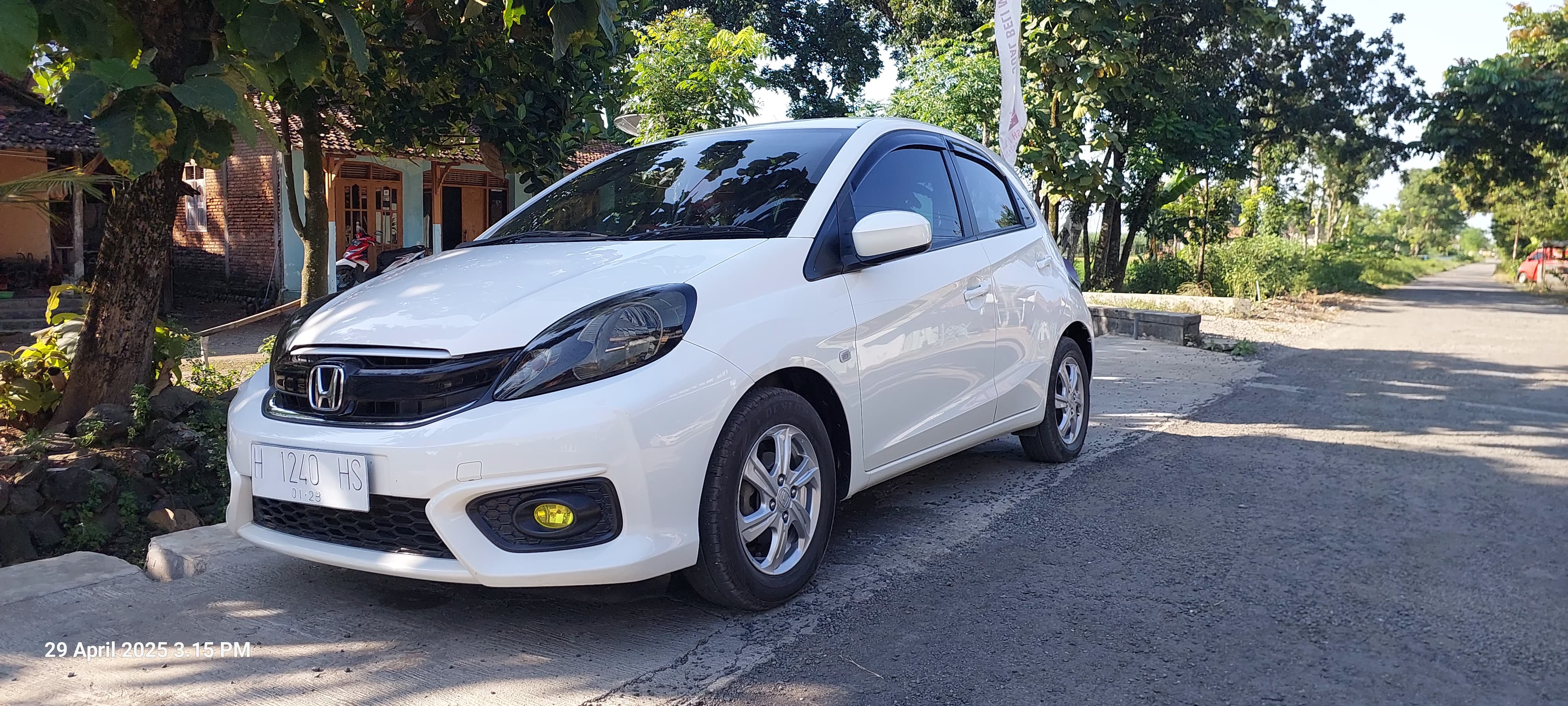Honda Brio E MT