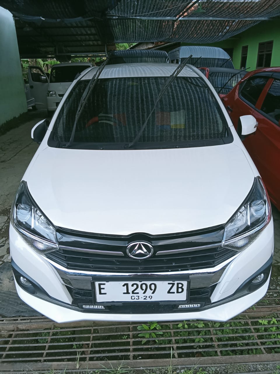 Daihatsu Ayla 1.2 R MT