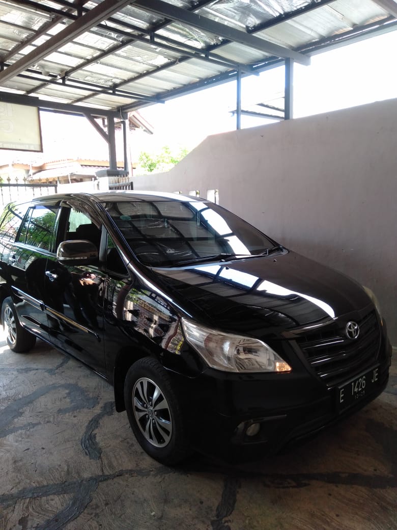 Toyota Innova 2.5 Diesel AT