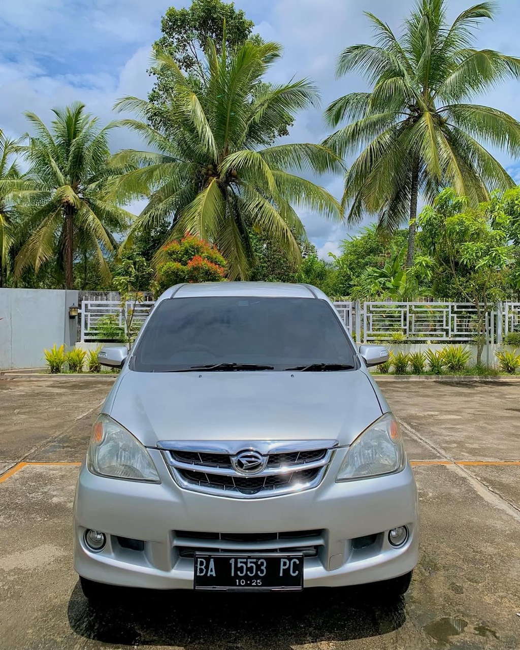 Daihatsu Xenia 1.3 Xi Automatic