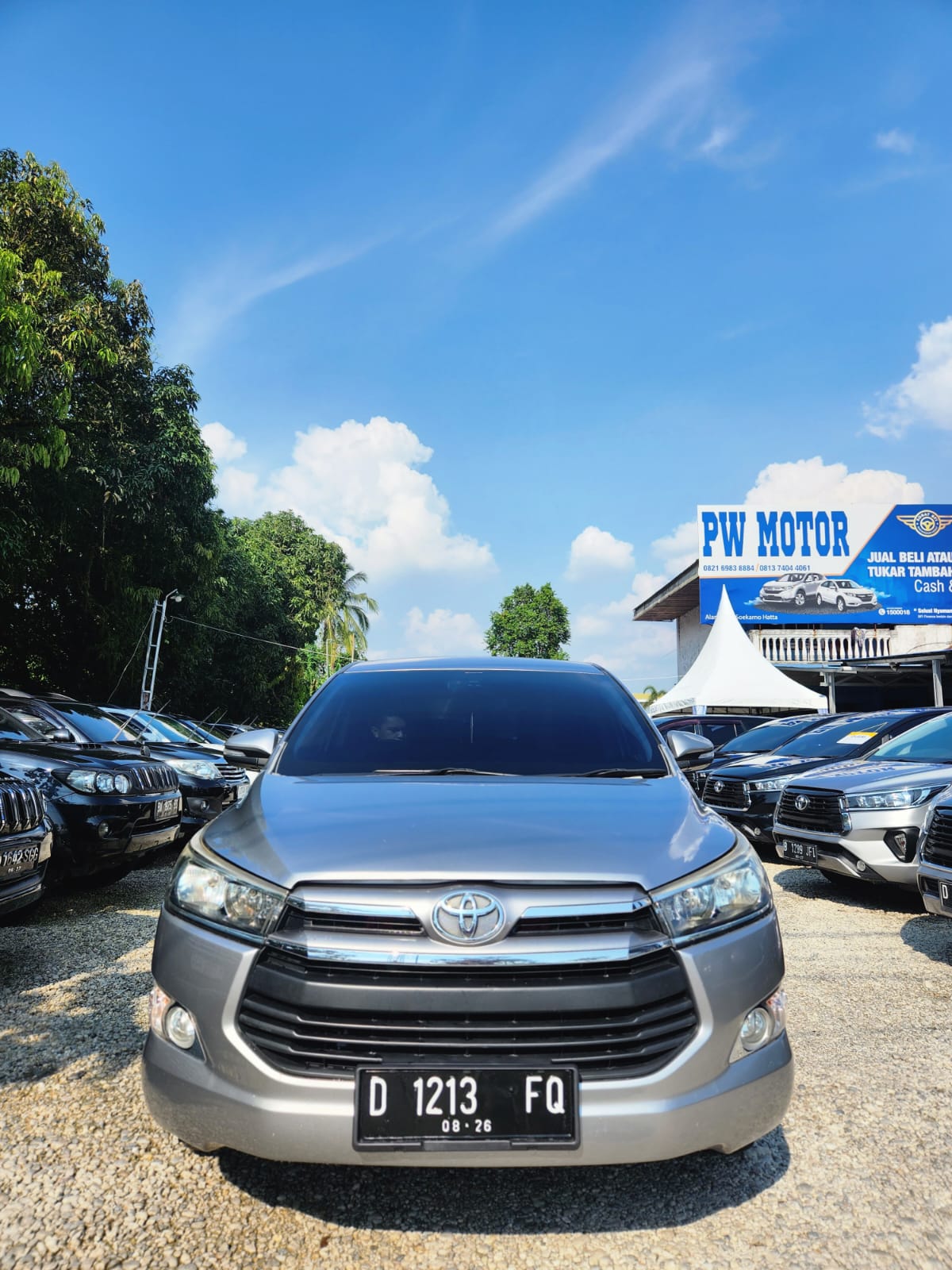 Toyota Innova 2.4 V MT