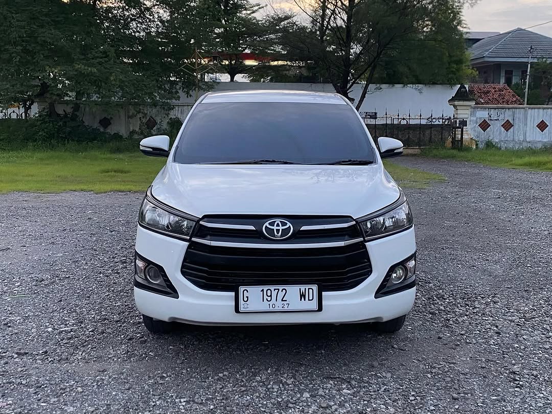 Toyota Innova Reborn 2.0 G
