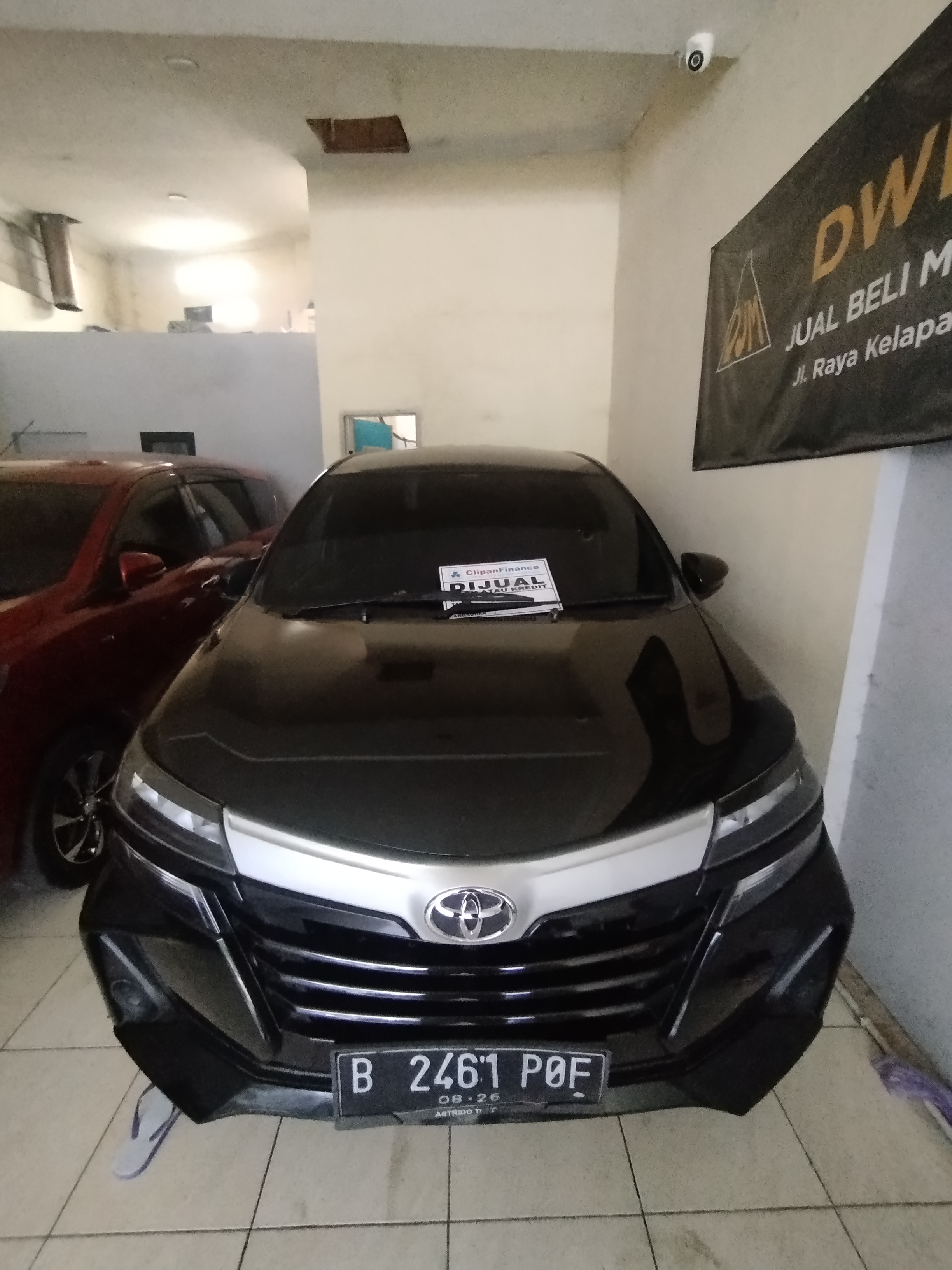 Toyota Grand Avanza E AT