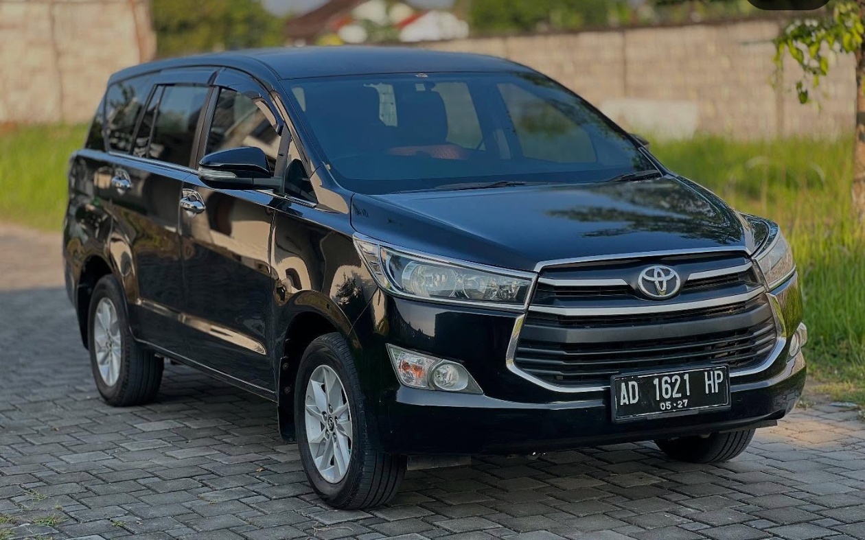 Toyota Innova Reborn G MT