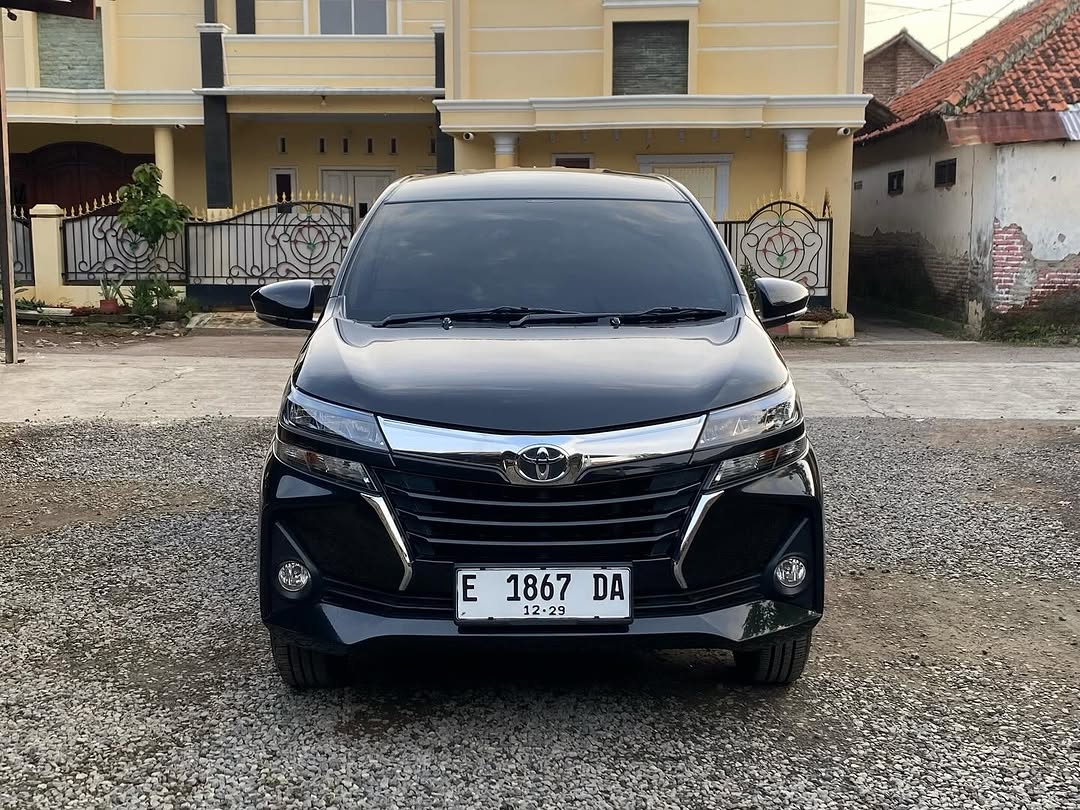Toyota Avanza 1.3 G AT