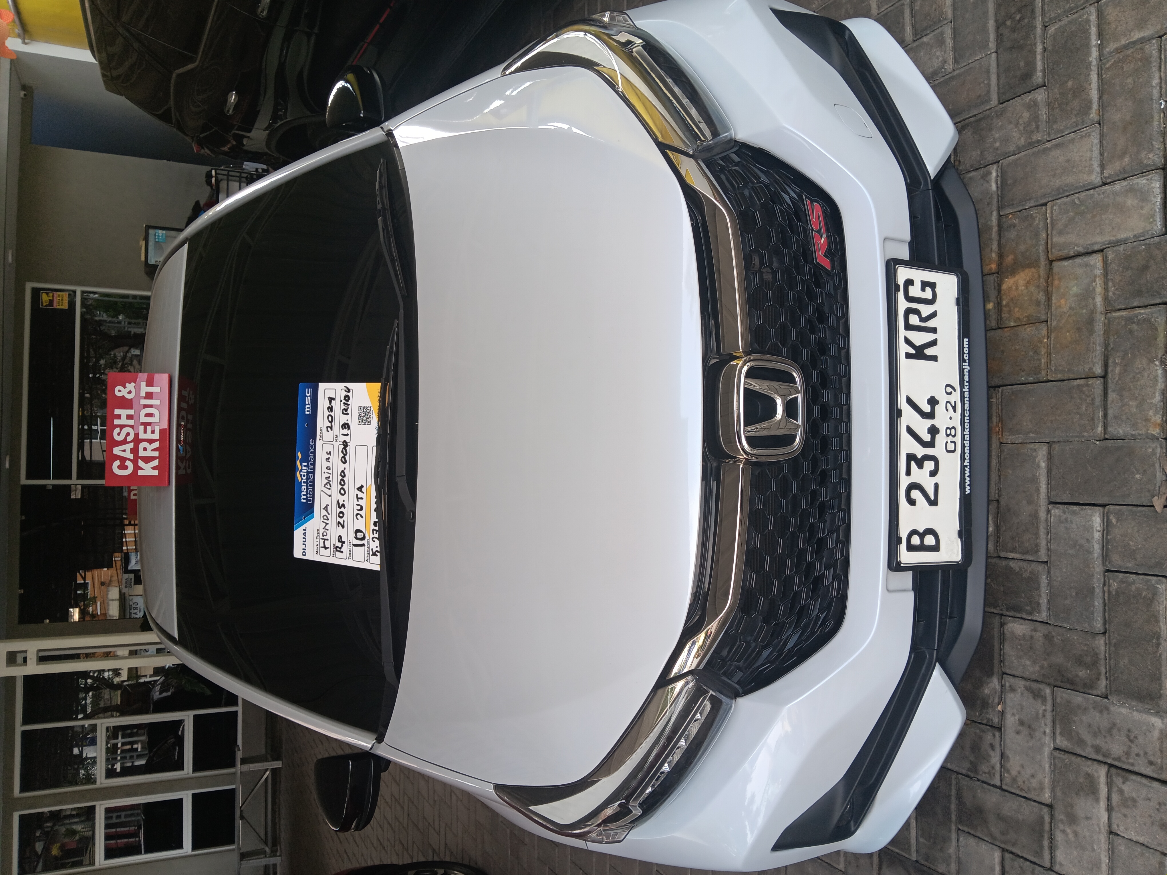 Honda Brio RS CVT