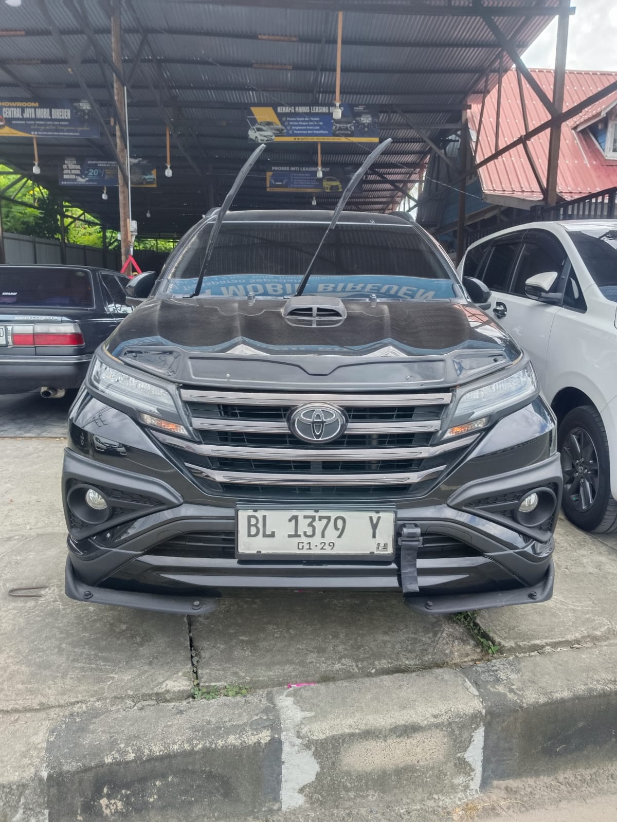 Toyota Rush 1.5 TRD MT