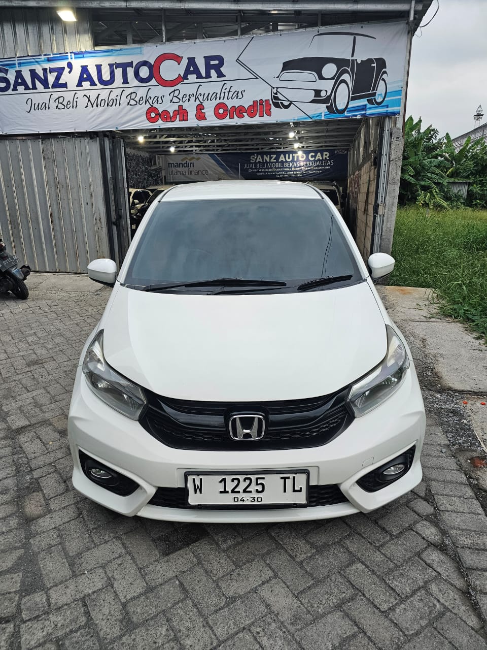 HONDA BRIO E AT