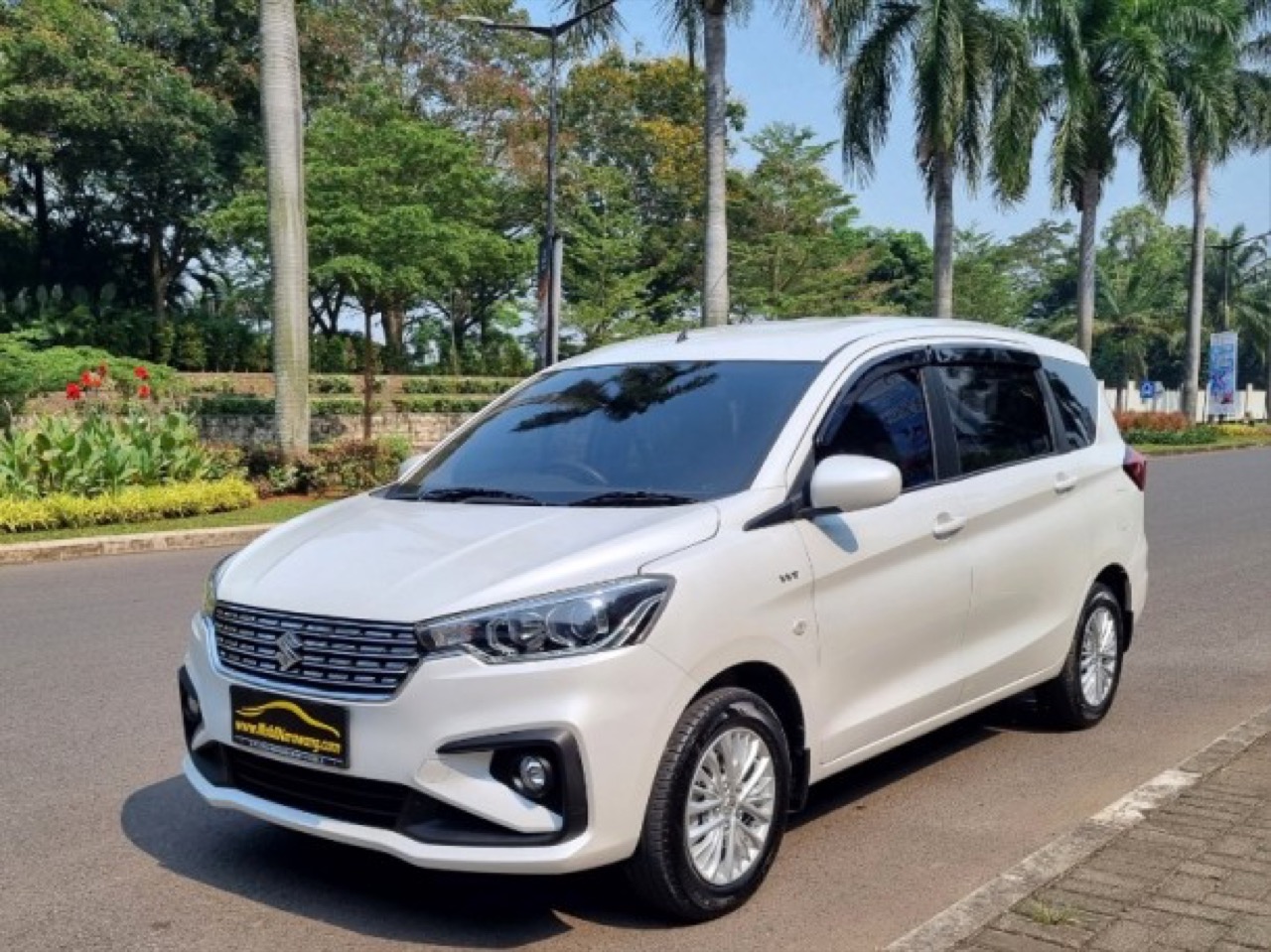 Suzuki Ertiga GL Manual