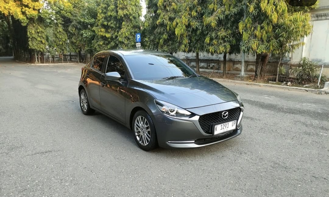 Mazda 2 1.5 S AT