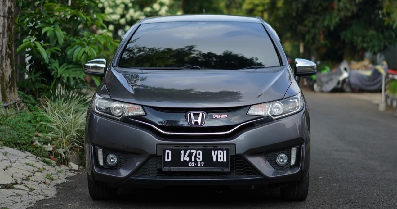 Honda Jazz RS 1.5 At