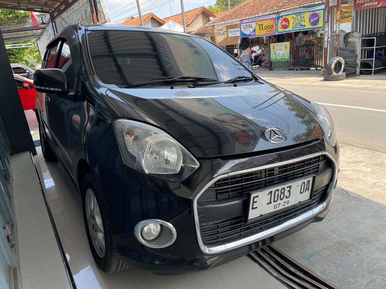 DAIHATSU AYLA 1.0 X MT