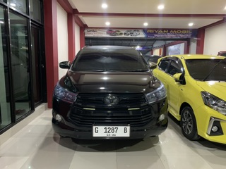 TOYOTA INOVA 2.4 G MT