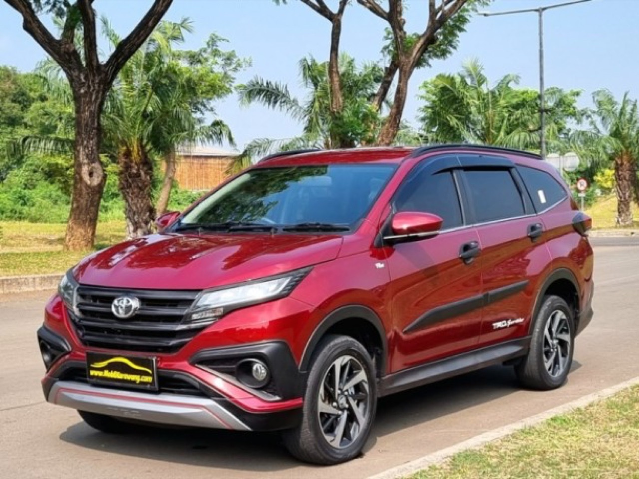 Toyota Rush 1.5 TRD Sportivo Automatic