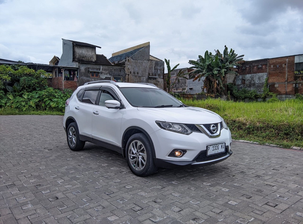 Nissan Xtrail 2.5 Manual