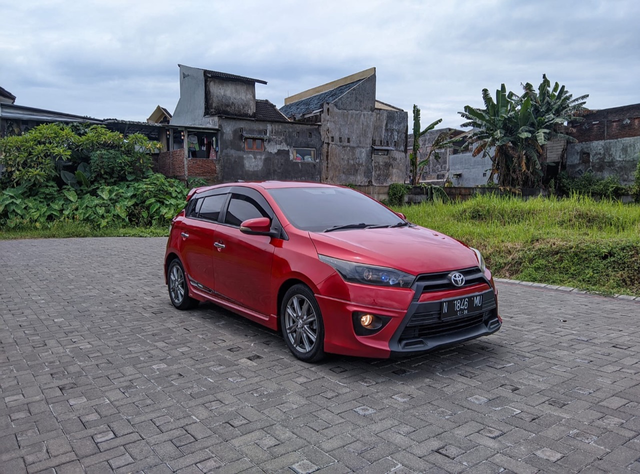 Toyota Yaris 1.5 TRD Manual