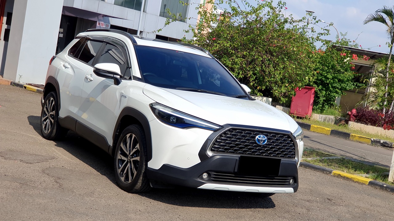 Toyota Corolla Cross 1.8L Automatic