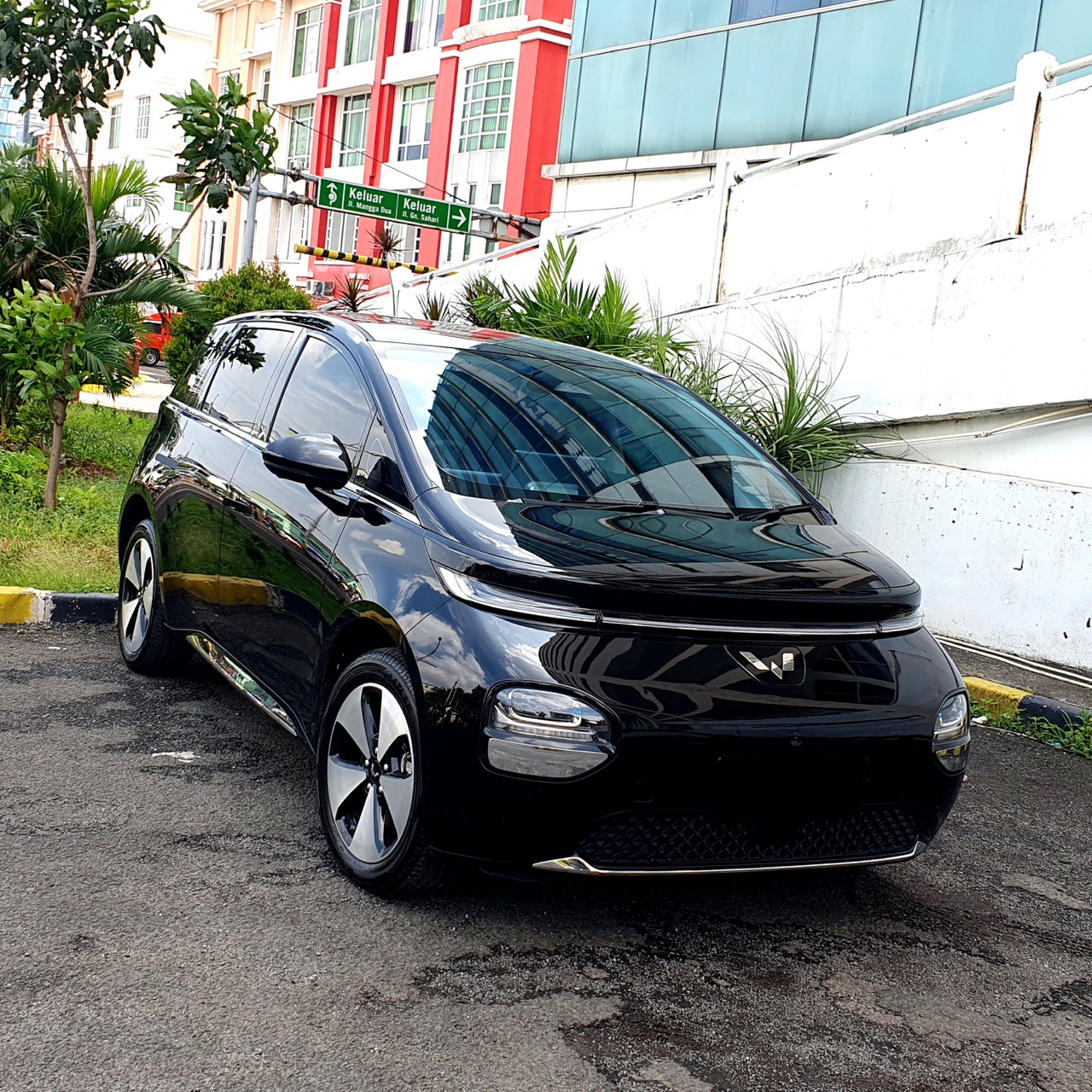 Wuling Cloud EV Pro Automatic