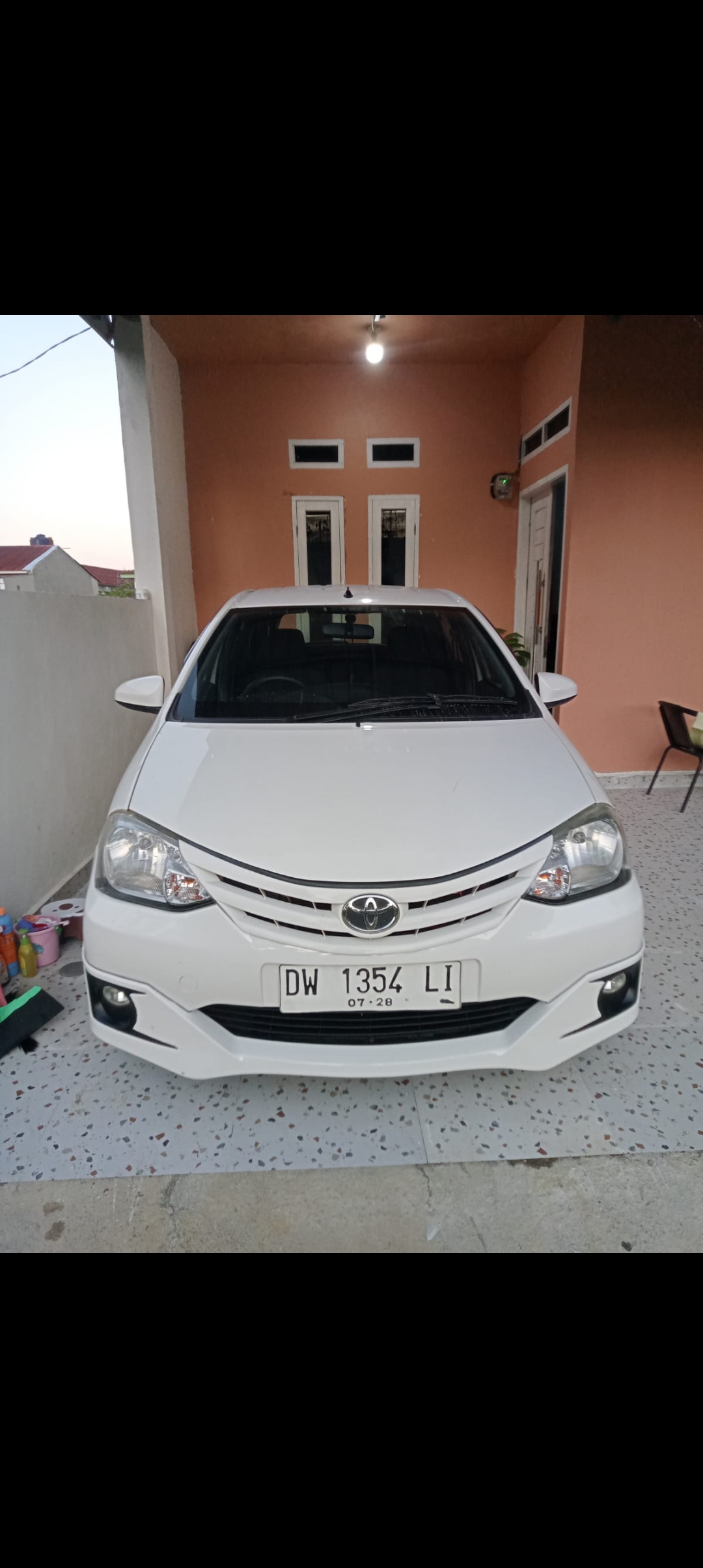 Toyota Etios Valco 1.2 MT