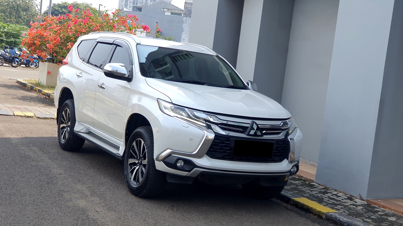 Mitsubishi Pajero Sport 2.4 Dakar Ultimate Automatic