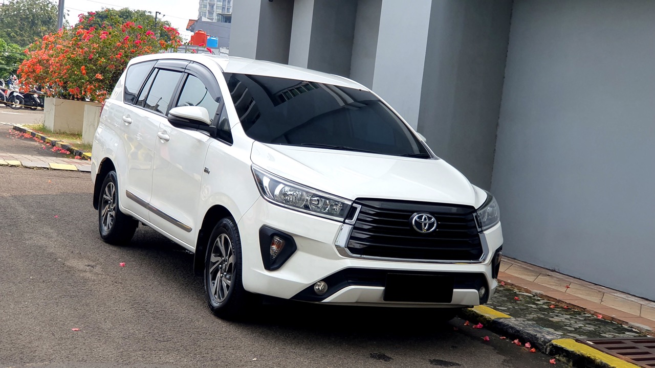 Toyota Kijang Innova Reborn 2.0 G Automatic