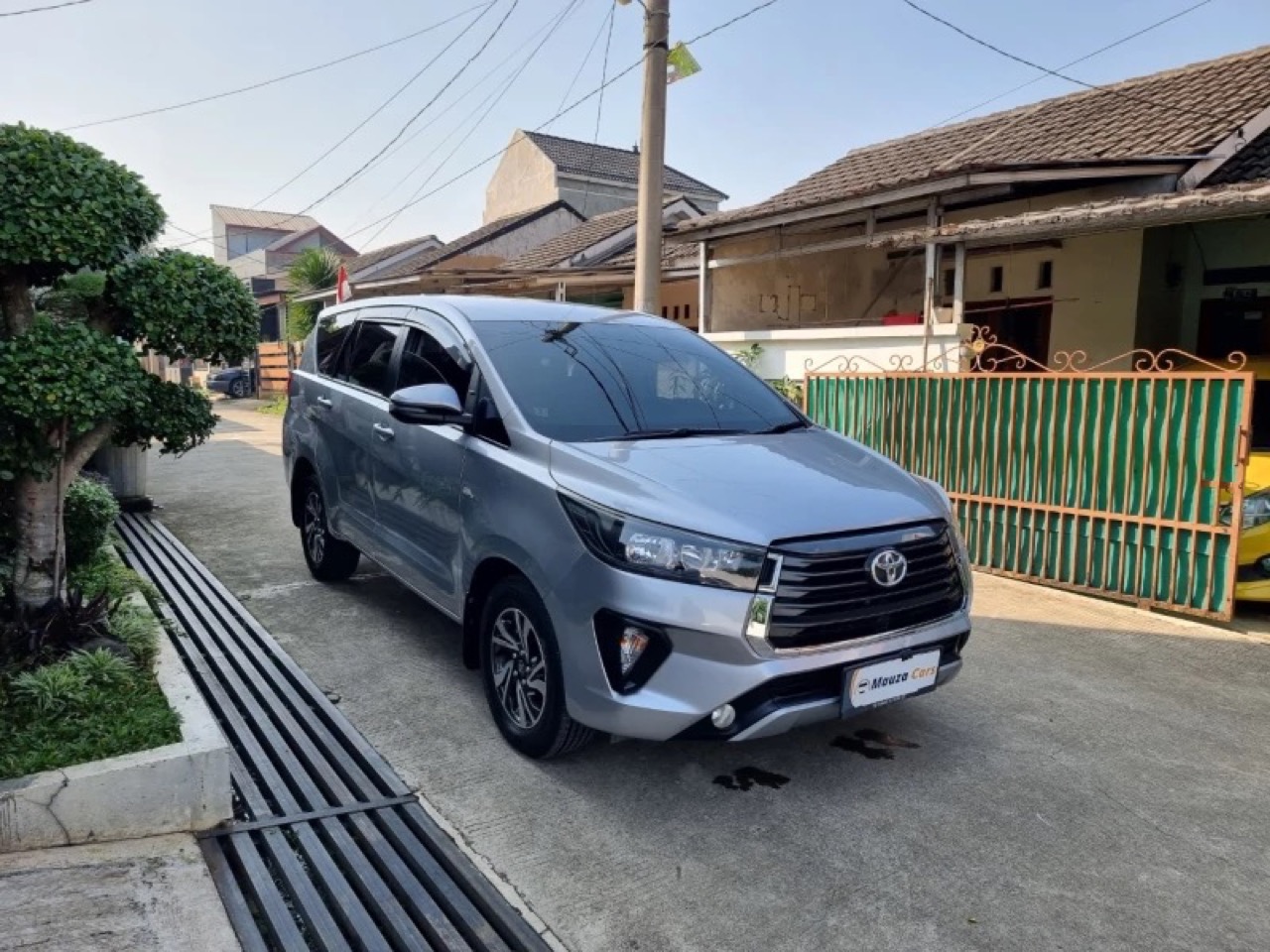 Toyota Kijang Innova 2.0 G Automatic