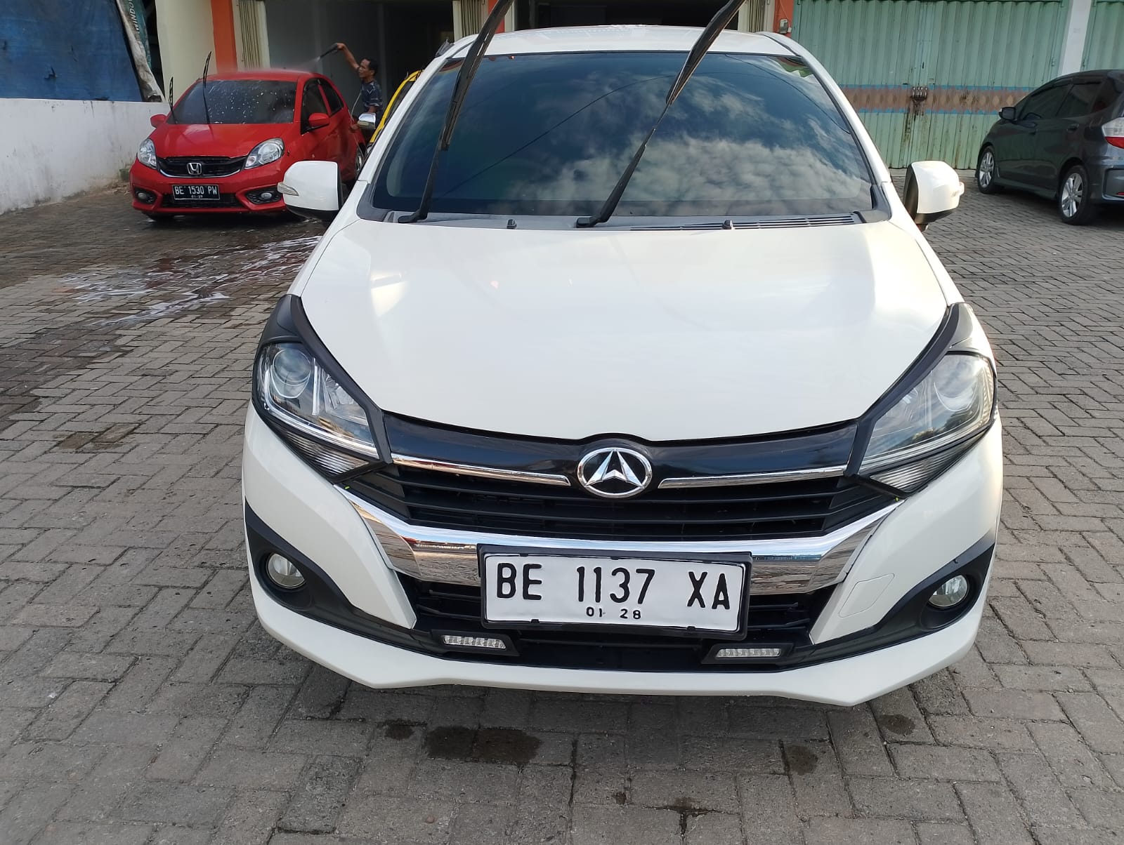 DAIHATSU AYLA 1.2 R MT