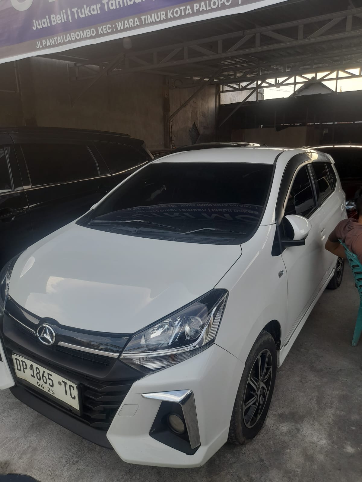 Daihatsu Ayla 1.2 R MT