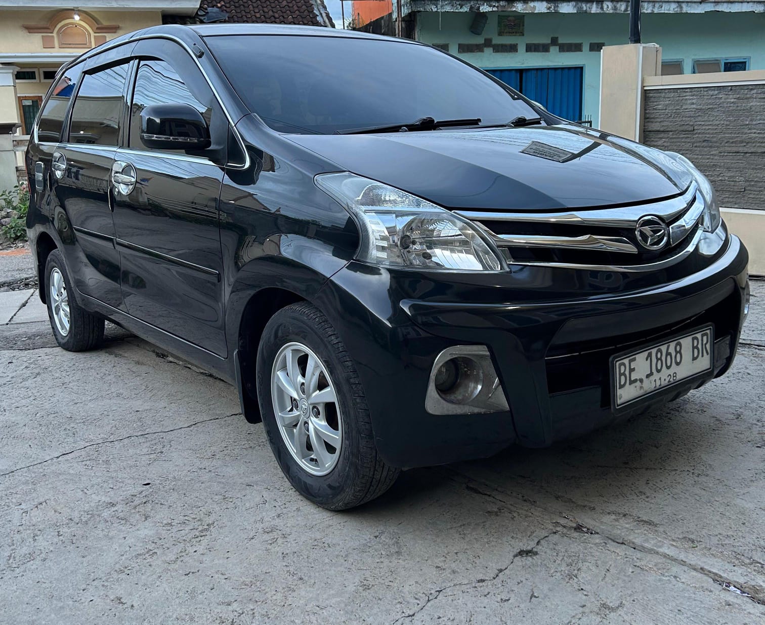 DAIHATSU XENIA  1.3 R SPORTY MT