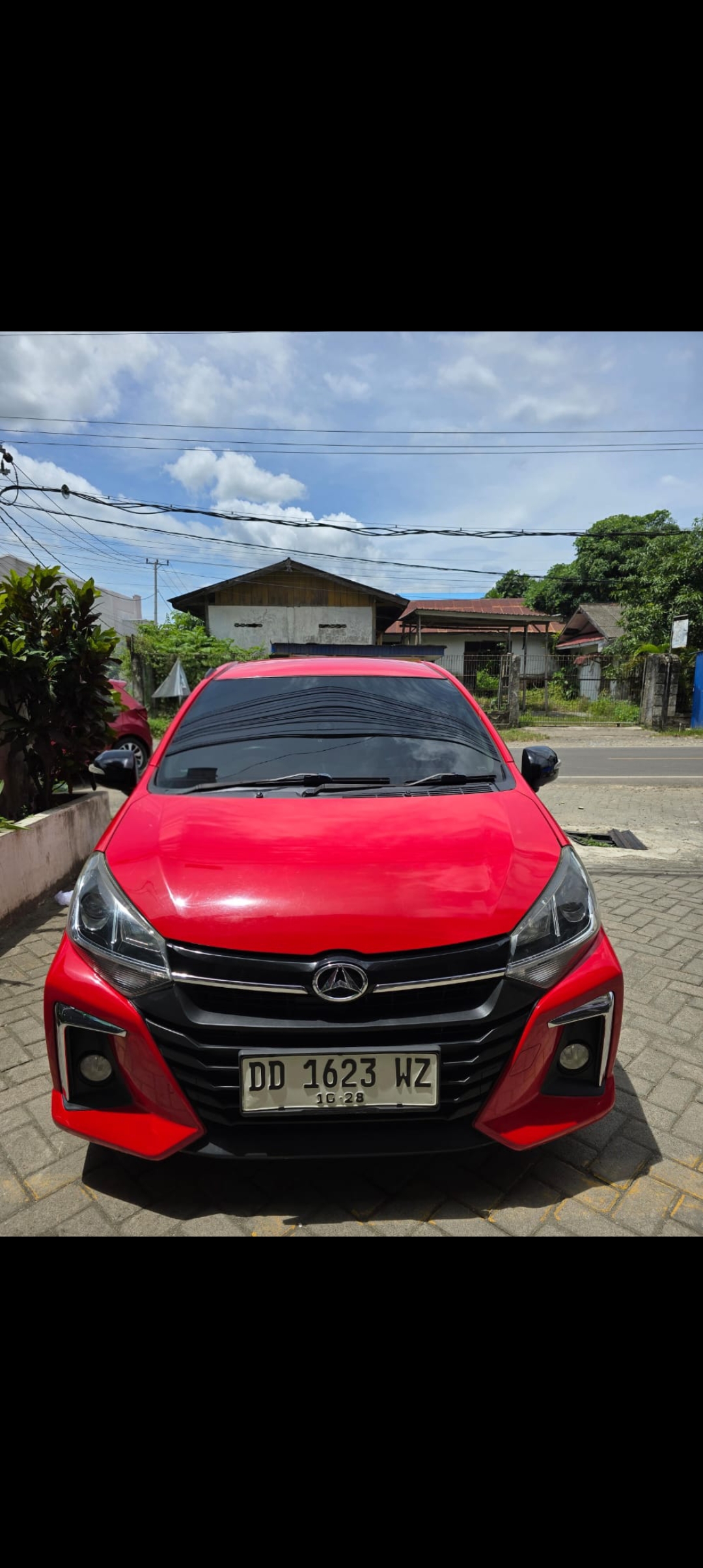 Daihatsu Ayla 1.2 R MT